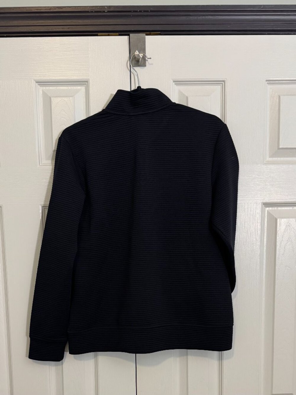 Black Jacket (Skechers) NWT - Picture 3 of 4